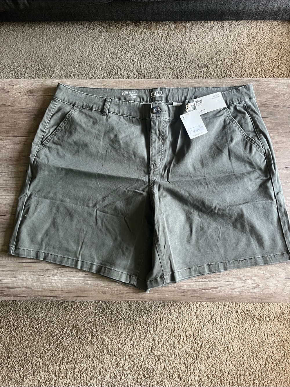 a.n.a Olive Green Women's Flat-Front Shorts